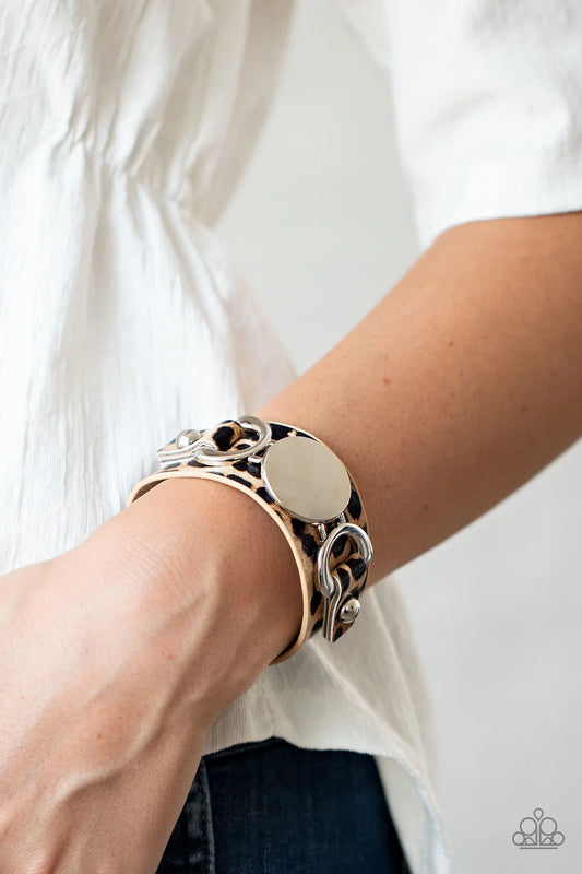 Paparazzi ♥ Your Claws are Showing - Brown ♥ Bracelet