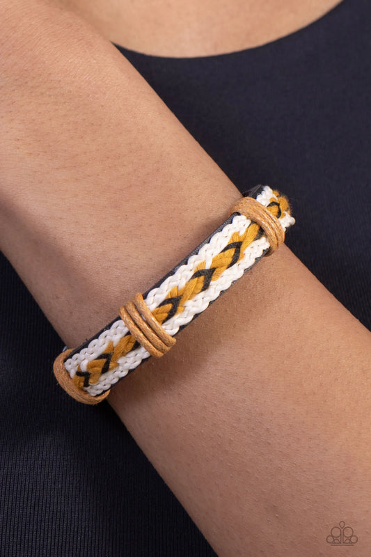 Paparazzi ♥ Mountain PASSPORT - Black ♥ Bracelet