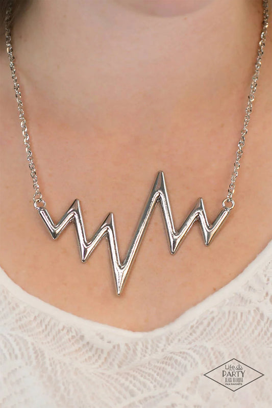 Paparazzi ♥ In A Heartbeat - Silver ♥ Necklace