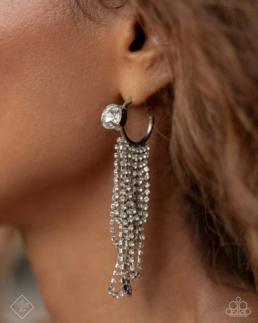 Paparazzi ♥ Ceaseless Chic - Fashion Fix ♥ Earrings