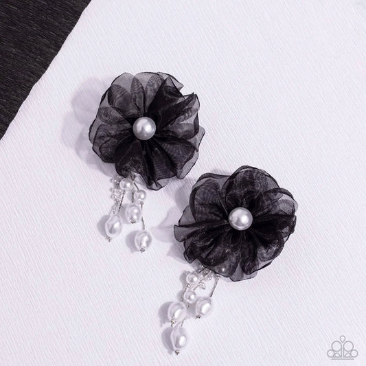 Paparazzi ♥ Dripping In Decadence - Black ♥ Post Earrings