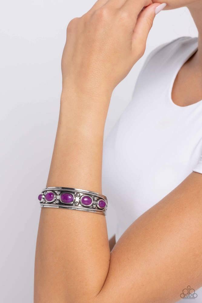 Paparazzi ♥ Stony Surprise - Purple ♥ Bracelet