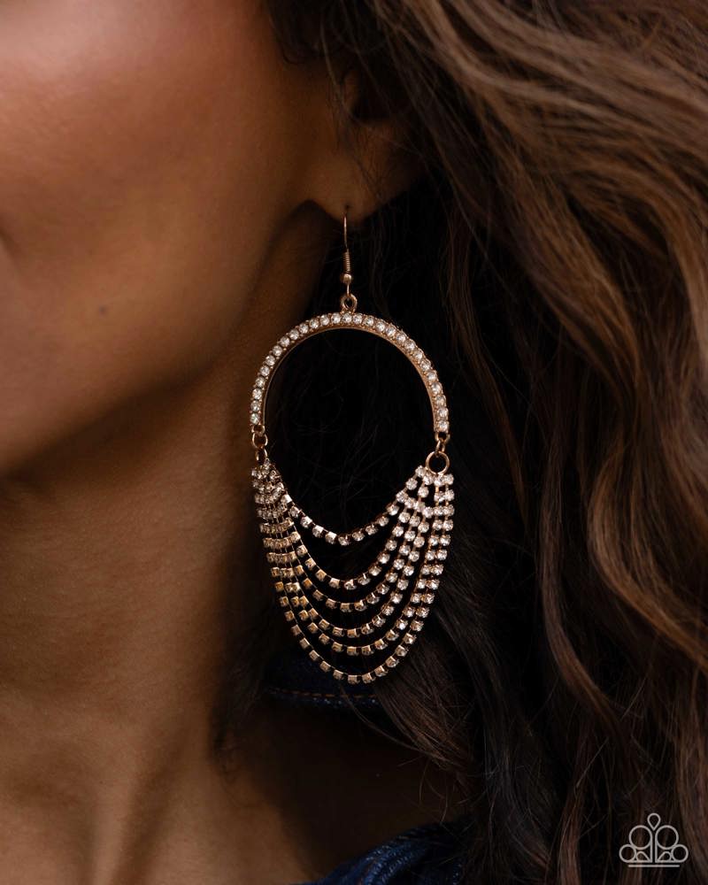 Paparazzi ♥ Ostentatious Opulence - Gold ♥ Earrings