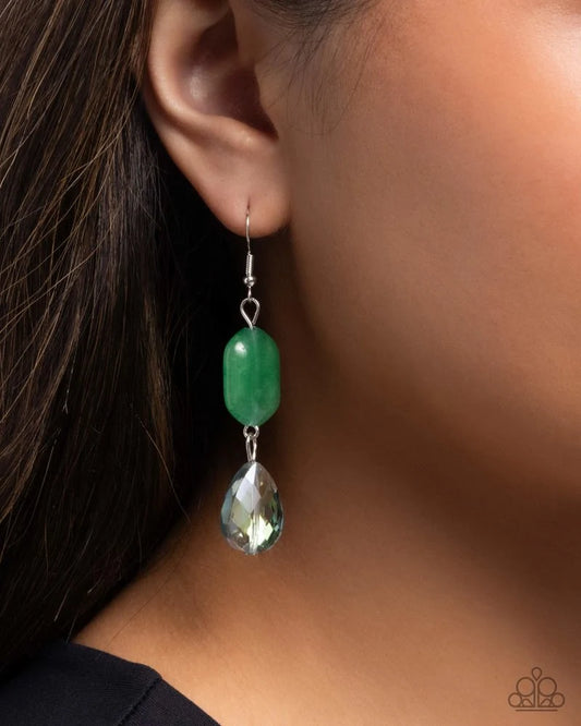 Paparazzi ♥ Brilliant Beauty Queen - Green ♥ Earrings
