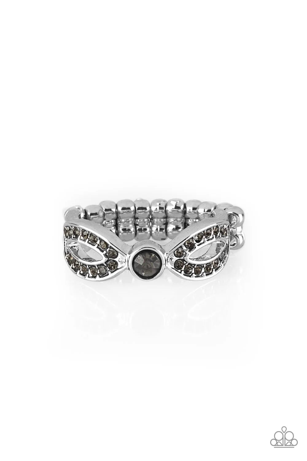 Paparazzi ♥ Extra Side Of Elegance - Silver ♥ Ring