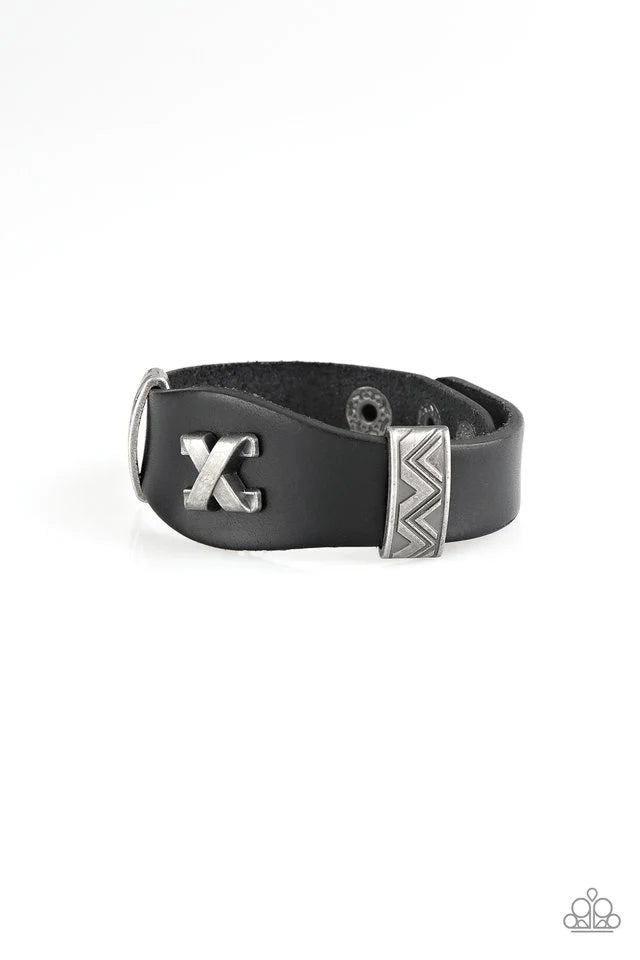 Paparazzi ♥ Tread Carefully - Black ♥ Bracelet
