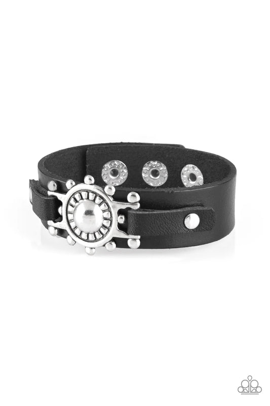 Paparazzi ♥ Courageously Captain - Black ♥ Bracelet