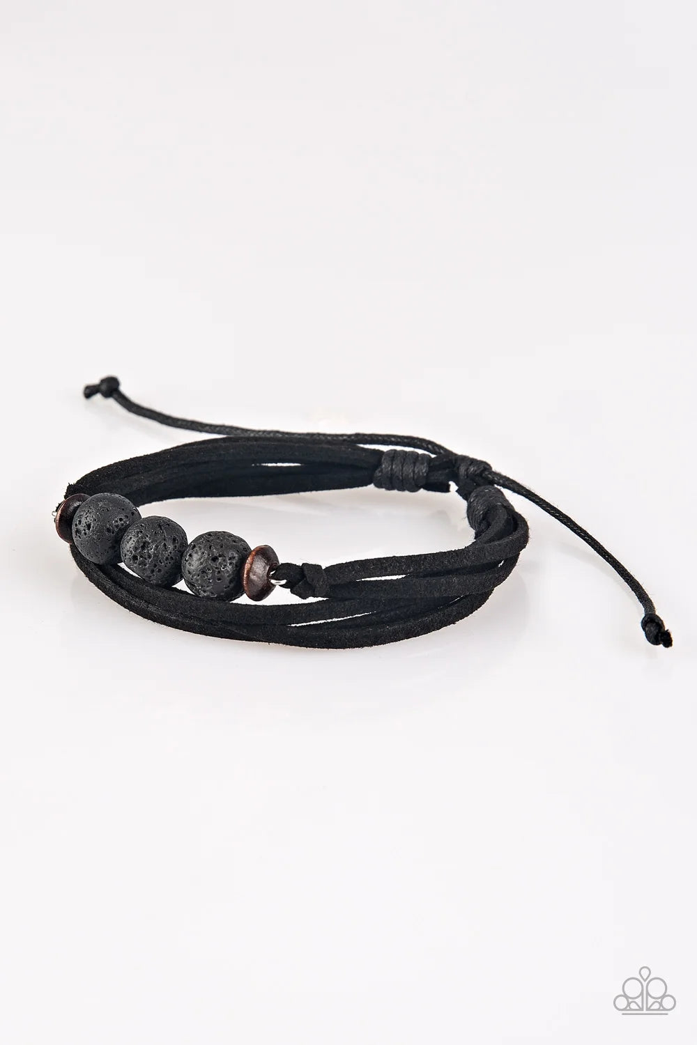 Paparazzi ♥ Adventure Zone - Black ♥ Bracelet