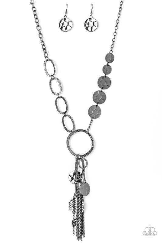 Paparazzi ♥ Trinket Trend - Black ♥ Necklace
