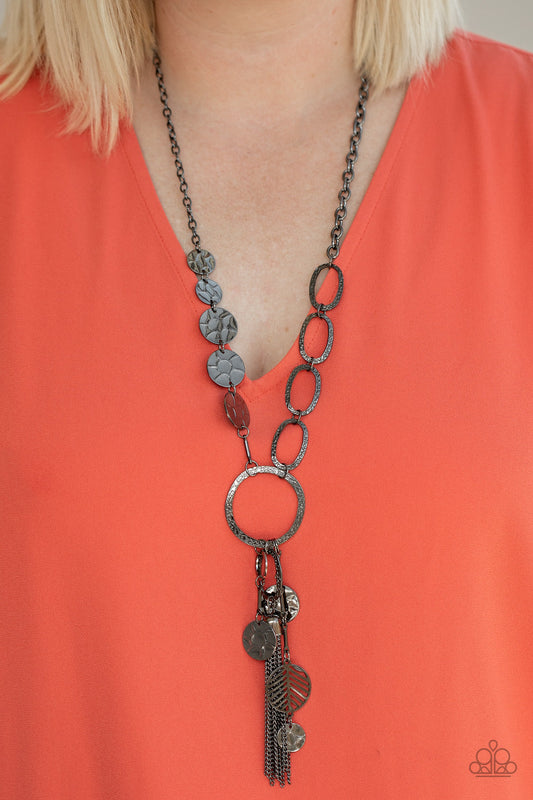 Paparazzi ♥ Trinket Trend - Black ♥ Necklace