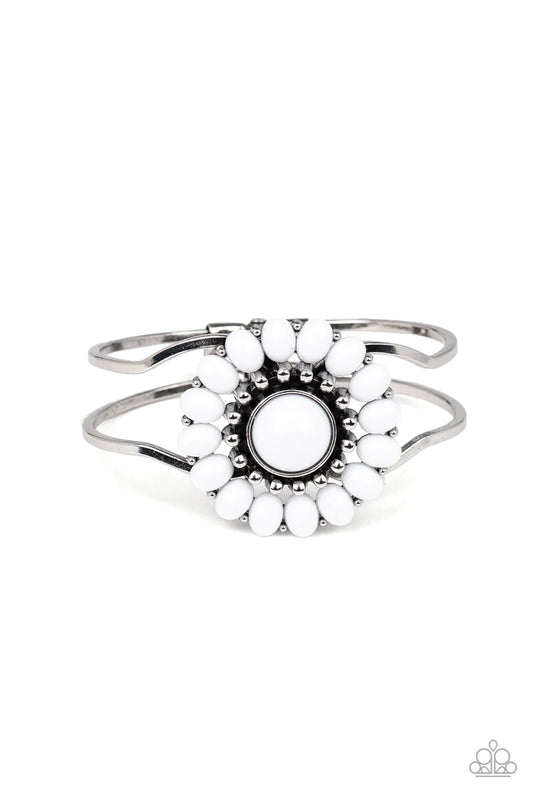 Paparazzi ♥ Posy Pop - White ♥ Bracelet