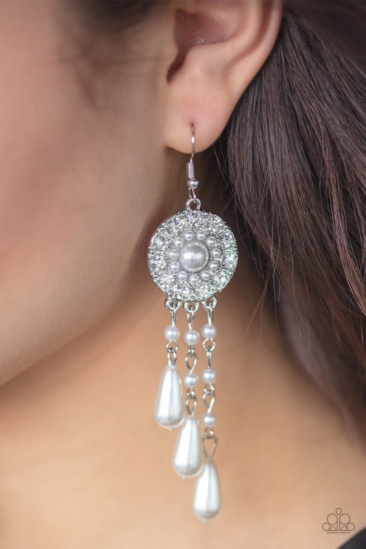 Paparazzi ♥ Dreams Can Come True - White ♥ Earrings