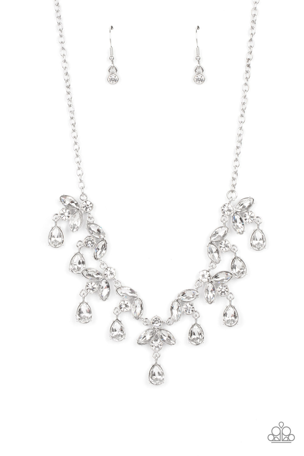 Vintage Royale - White Necklace