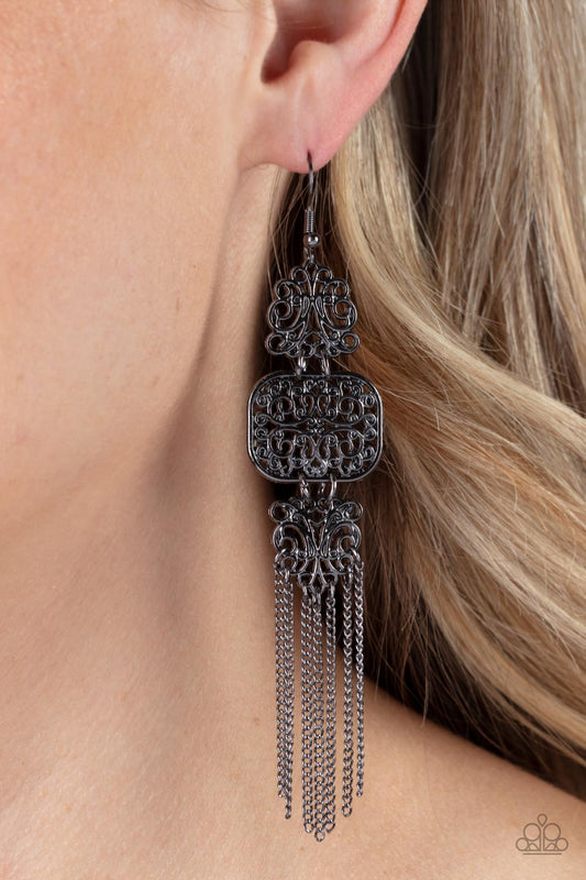 âEastern Elegance - Black