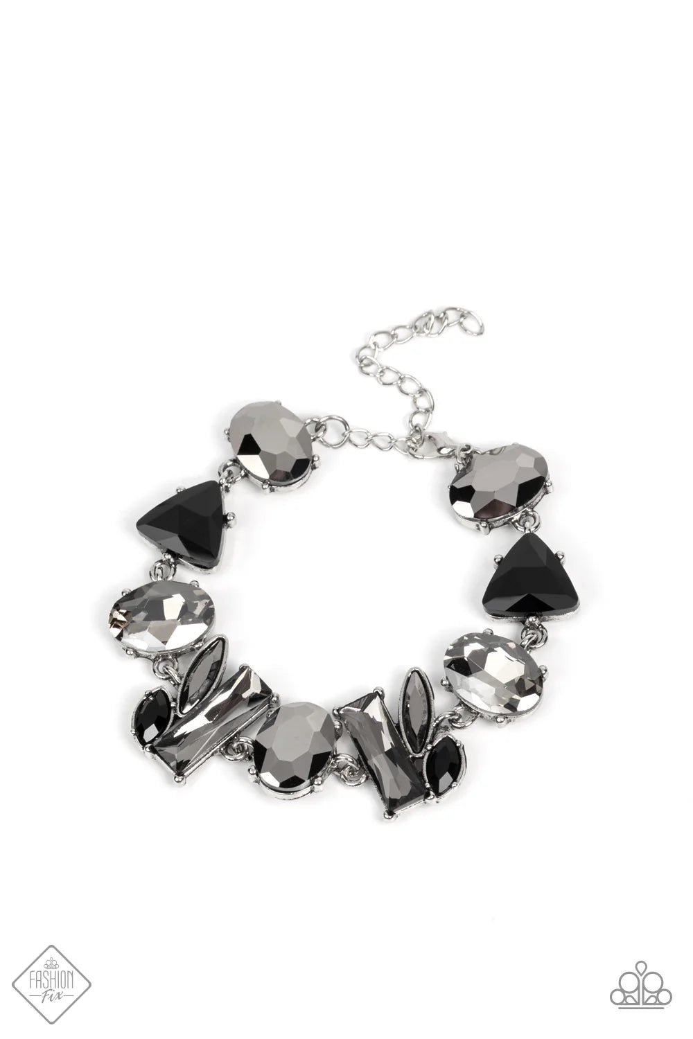 Paparazzi ♥ Marvelously Modish - Silver ♥ Bracelet