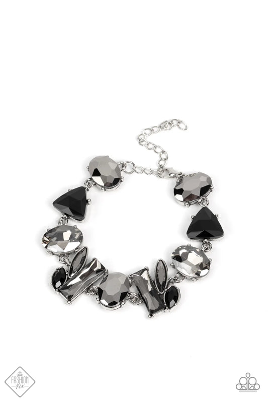 Paparazzi ♥ Marvelously Modish - Silver ♥ Bracelet