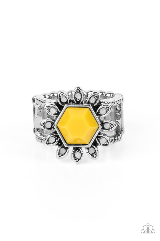 âWonderfully Wallflower - Yellow