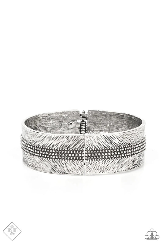 Paparazzi ♥ Rancho Refinement - Silver ♥ Bracelet