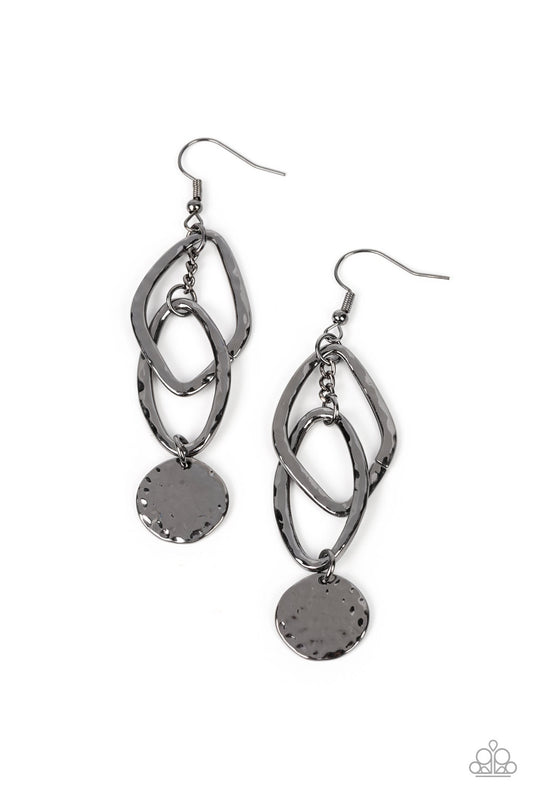 Nothing but CHIME - Black Earring
