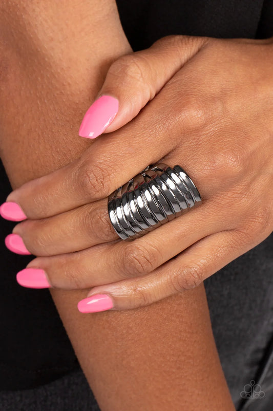 Paparazzi ♥ Imperial Glory - Black ♥ Ring