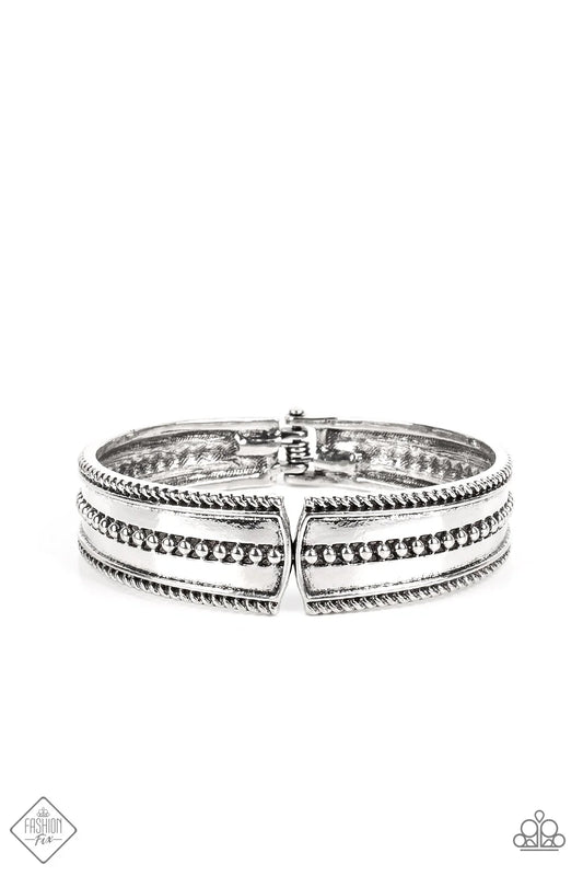 Paparazzi ♥ Tributary Treasure - Silver ♥ Bracelet