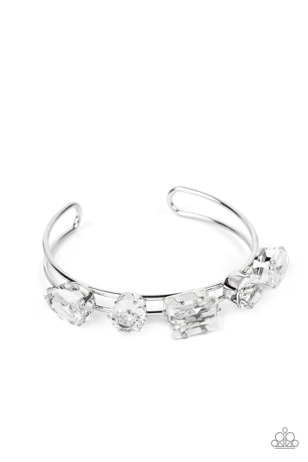 Paparazzi ♥ Uniquely Untapped - White ♥ Bracelet