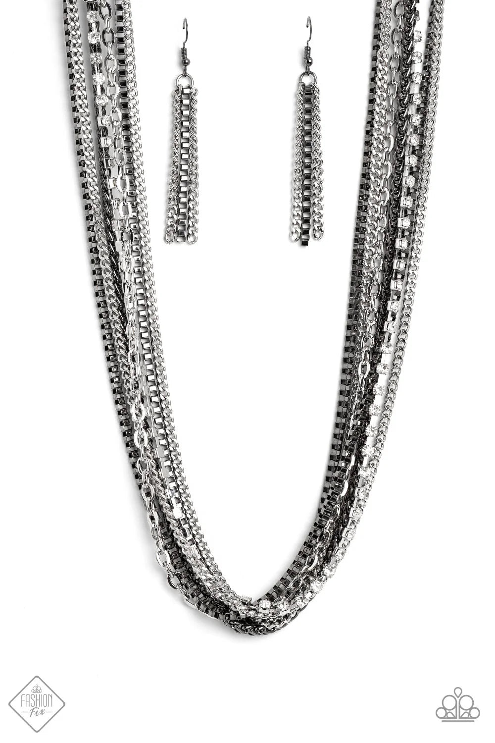 Paparazzi ♥ Troublemaker Trove - Black ♥ Necklace