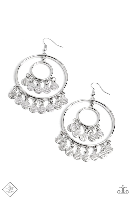 Paparazzi ♥ Caviar Command - Silver ♥ Earrings