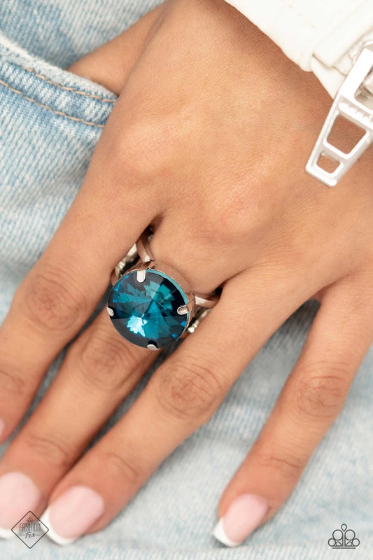 Paparazzi ♥ Pronged Powerhouse - Blue ♥ Ring