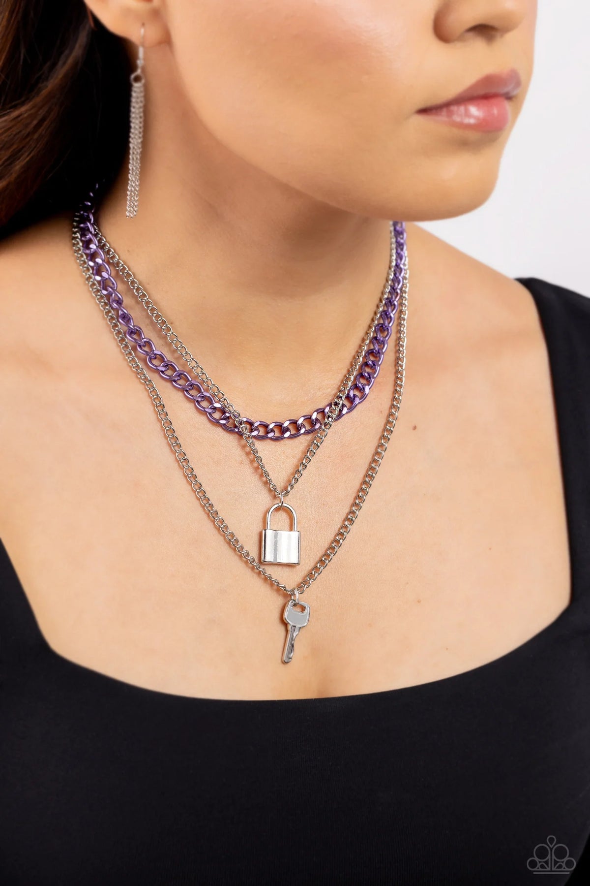 Paparazzi ♥ Locked Labor - Purple ♥ Necklace