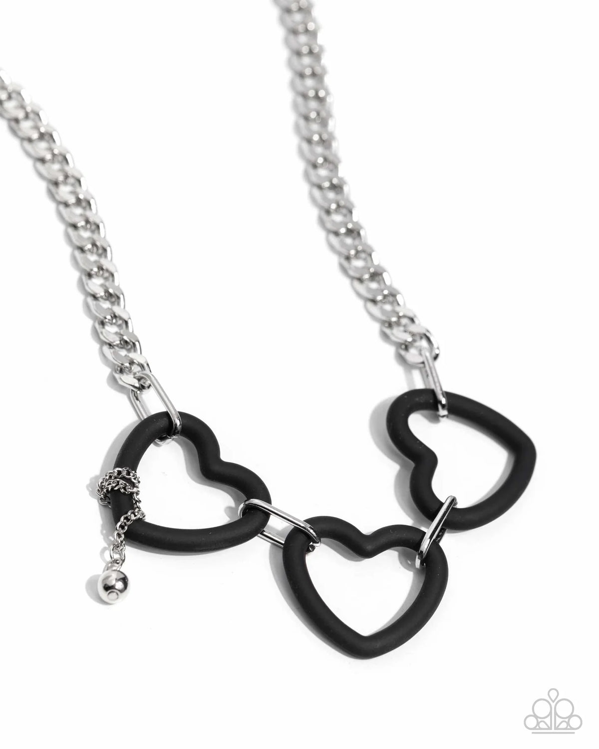 Paparazzi ♥ Heart Homage - Black ♥ Necklace