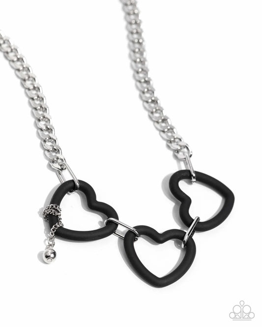 Paparazzi ♥ Heart Homage - Black ♥ Necklace