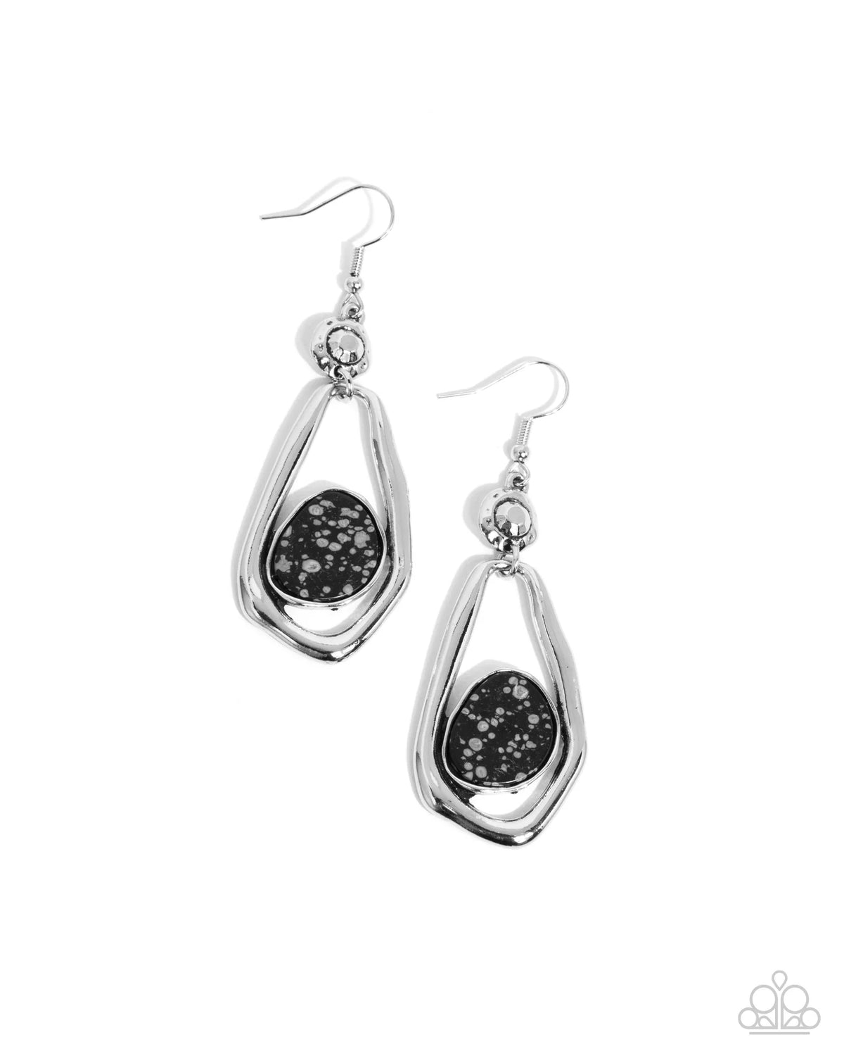 Paparazzi ♥ Scouting Spirals - Black ♥ Earrings