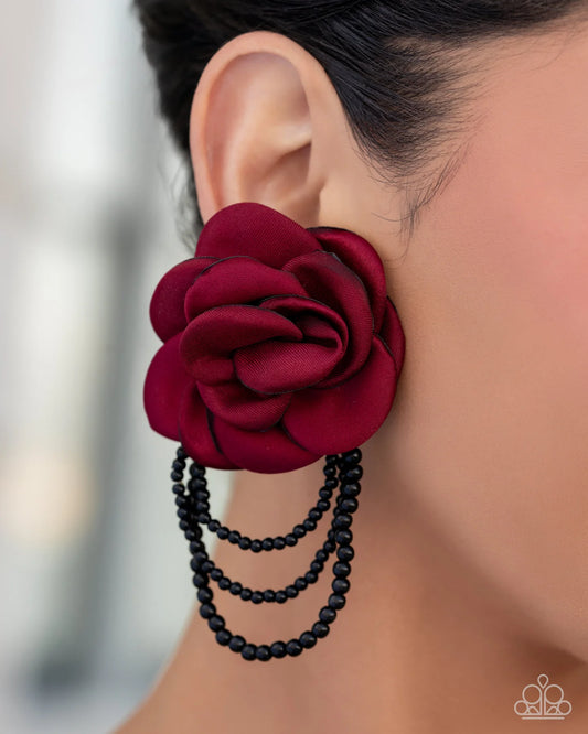 Paparazzi ♥ Dramatic Dame - Red ♥ Post Earrings