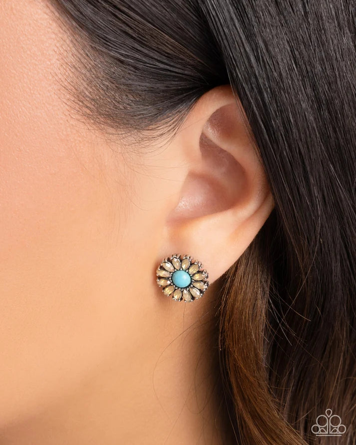Paparazzi Earring ~ Santa Fe Showcase