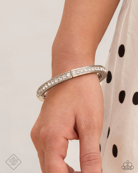 Paparazzi ♥ Dashing Declaration - White ♥ Bracelet