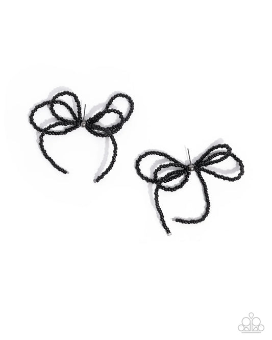 Paparazzi ♥ Sophisticated Sprinkle - Black ♥ Post Earrings