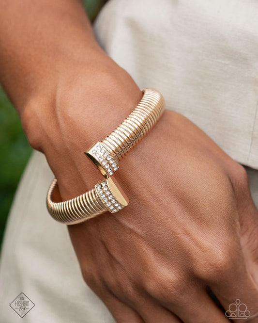 Paparazzi ♥ Tailored Transit ♥ Bracelet