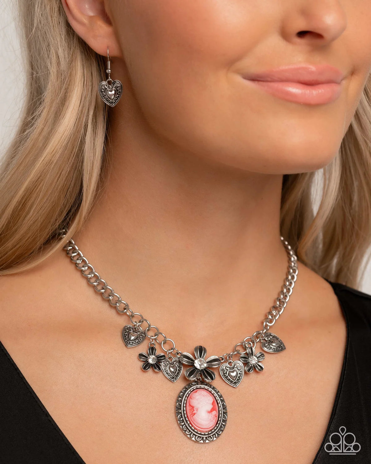 Paparazzi"Vintage Story - Red" necklace