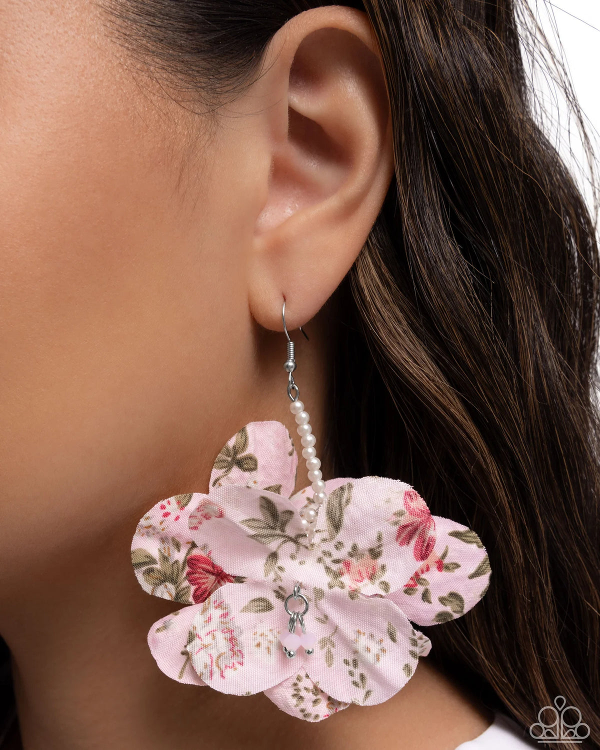 Paparazzi ♥ Flourishing Fantasia - Pink ♥ Earrings