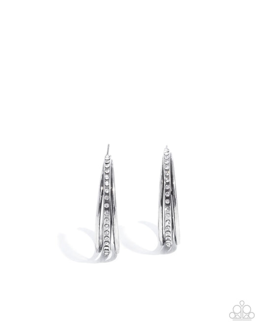 Paparazzi ♥ Commanding Culture - White ♥ Earrings