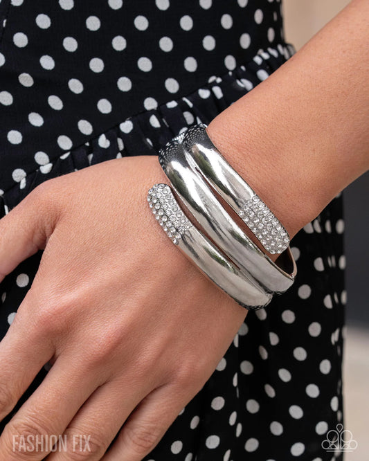 Paparazzi ♥ Smooth Similarity - White ♥ Bracelet