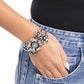 Bursting Bouquet - white - Paparazzi bracelet
