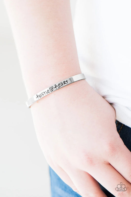 Paparazzi Heart Full of Hustle - silver -  bracelet