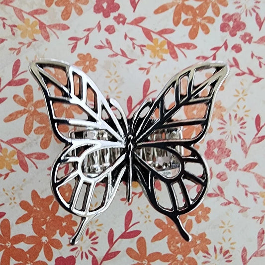 Paparazzi ♥ FLIGHT As Well - Silver ♥ Ring