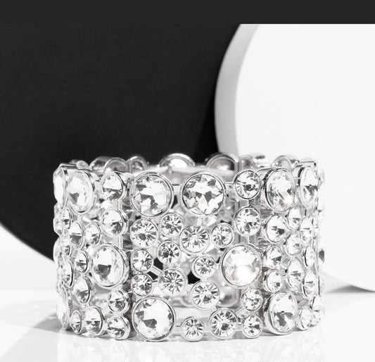 Paparazzi One Up Zi Bracelet
